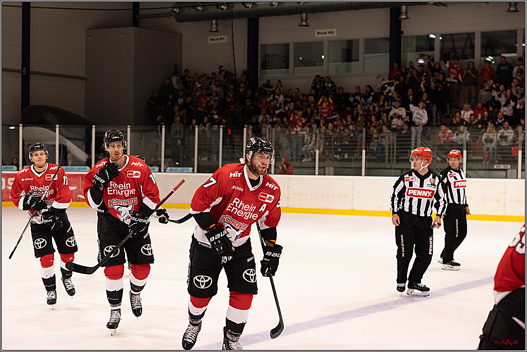 PENNY DEL 1. Testspiel Koelner Haie - Loewen Frankfurt; Koeln, 27.08.2023